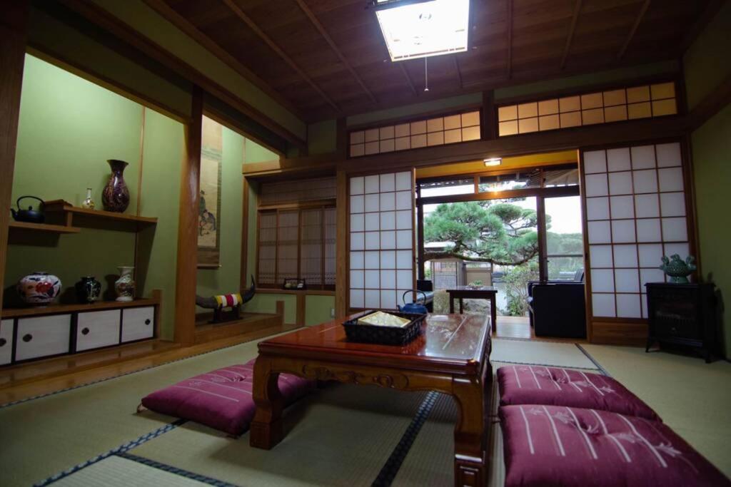 太宰苑 - Dazaien Traditional Japanese Houses Dazaifu Extérieur photo